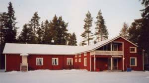 Huttulkylän Ns:n talo v. 1981 jälkeen.